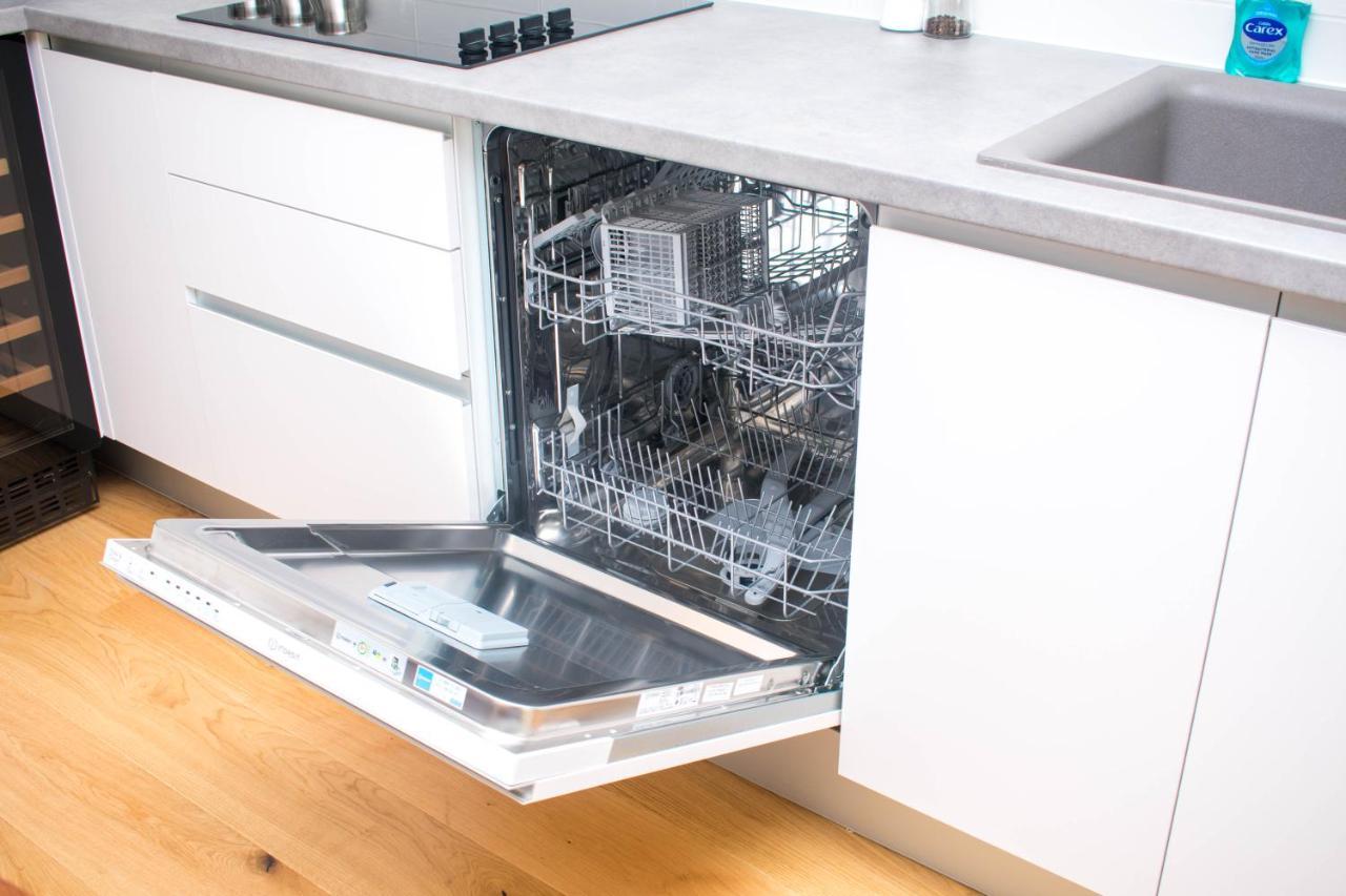 Exoticstay Apartments - Ultra Luxe Top Floor Suite - City Centre Apartment With Cube View - Smart 4K Tv With Ultrafast Wifi & Netflix Birmingham Exterior foto