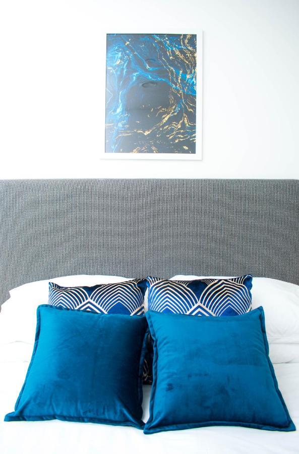 Exoticstay Apartments - Ultra Luxe Top Floor Suite - City Centre Apartment With Cube View - Smart 4K Tv With Ultrafast Wifi & Netflix Birmingham Exterior foto